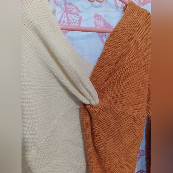 Cute sweater 💃 - Picture 5 of 6